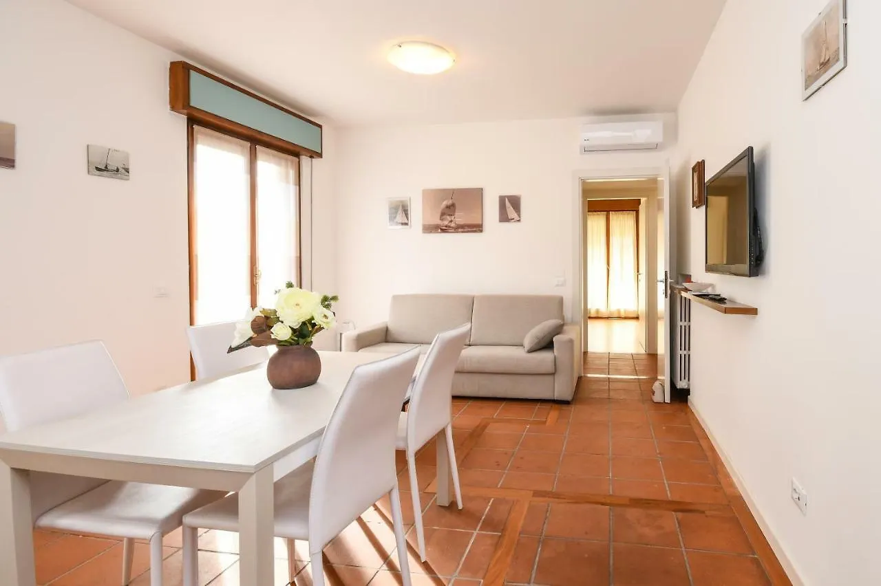 Appartamenti G&G Desenzano del Garda Apartment