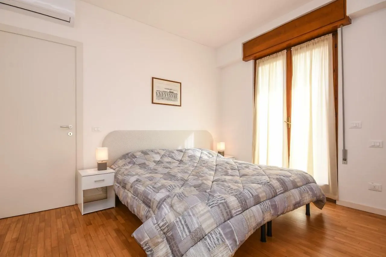 Appartamenti G&G Desenzano del Garda 0*,  Italy