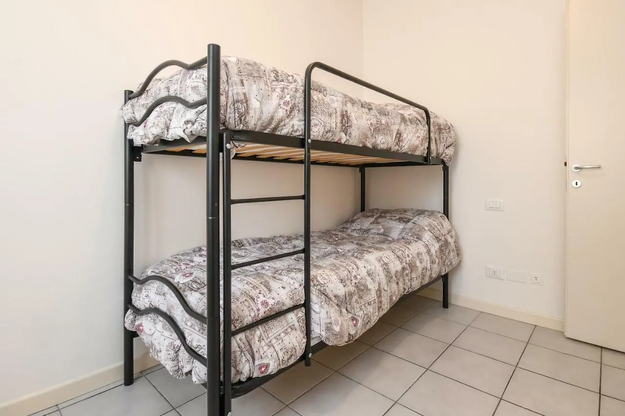 Apartment Appartamenti G&G Desenzano del Garda Italy