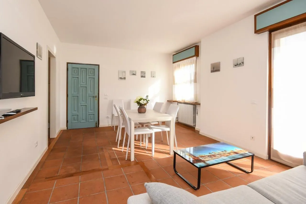 Appartamenti G&G Desenzano del Garda Apartment