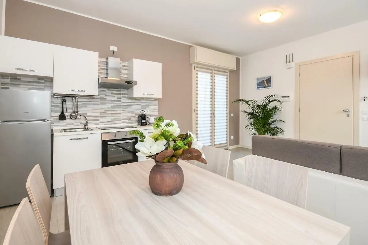 Appartamenti G&G Desenzano del Garda Apartment